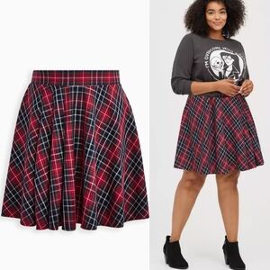 NWT Torrid Red Plaid Pleated Skater Skirt